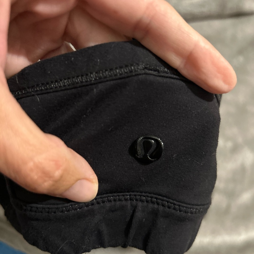 Lululemon Racerback Bra Size 2 - Picture 6 of 9